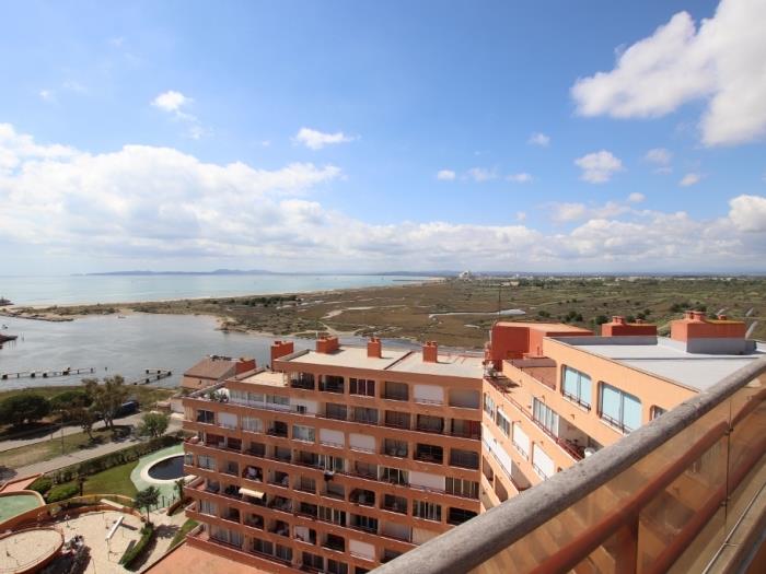 2 Bedroom apartment with sea view and pool 001127 in ROSES